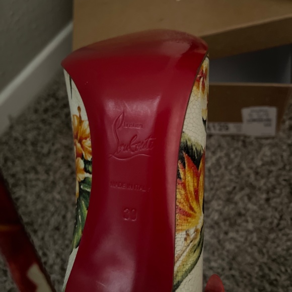 Christian Louboutin Pigalle Follie - Picture 4 of 5